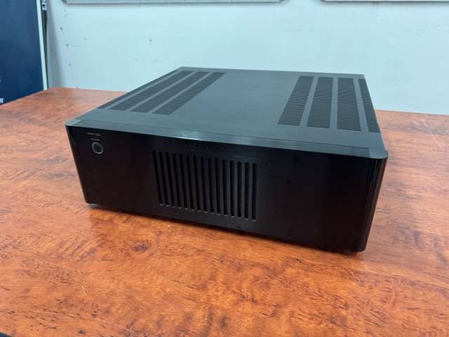 Rotel RMB 1506 - 6 Channel amplifier