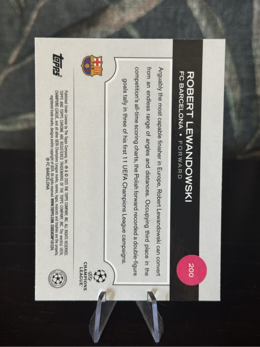 2025 Topps Chrome - Robert Lewandowski Pulsar Refractor - Barcelona