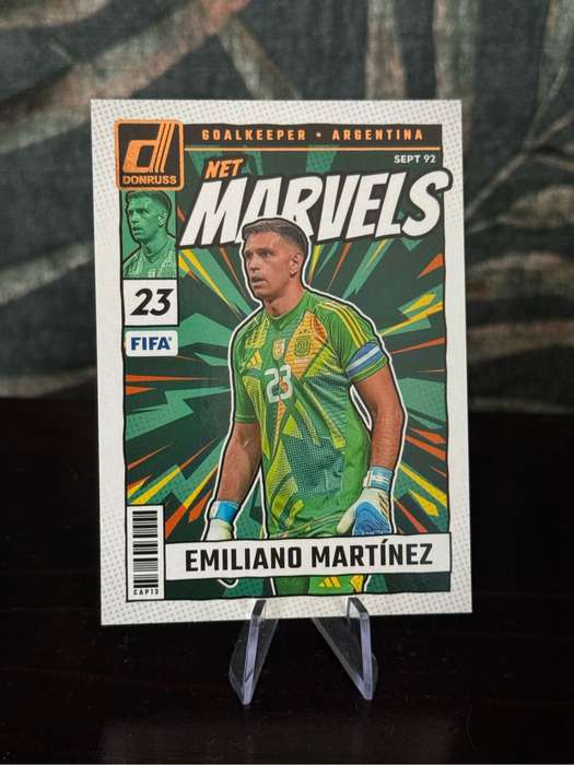 2024-25 Panini Donruss - Emiliano Martinez Net Marvels - Argentina