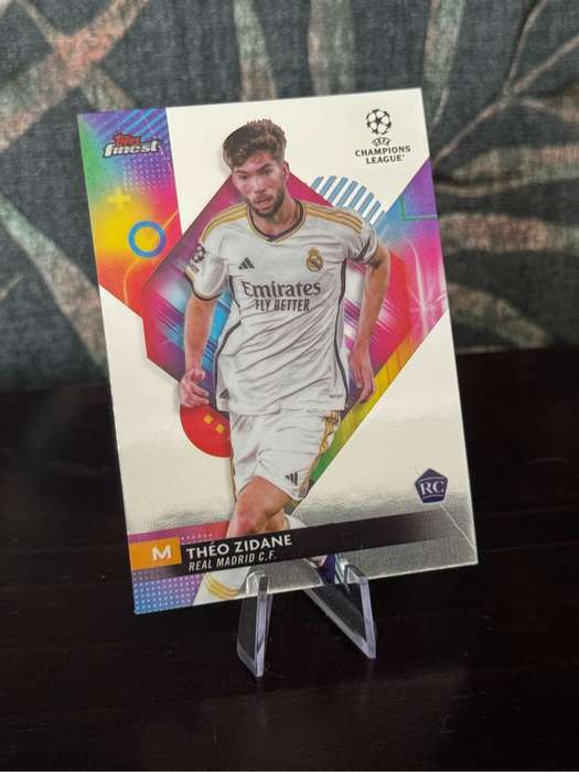 Real Madrid Bundle (Vini Jr,Tchoumeni, Zidane, Gutiérrez, Courtois & Rodrygo)