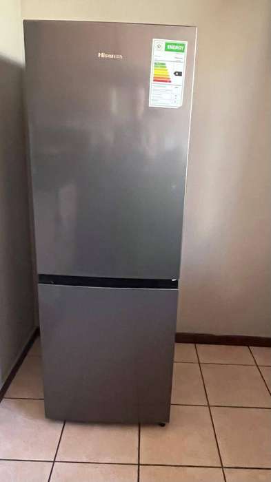 Hisense 223 fridge