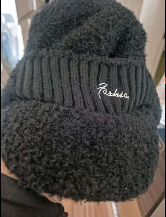 Pom-Pom Winter beanie Hat