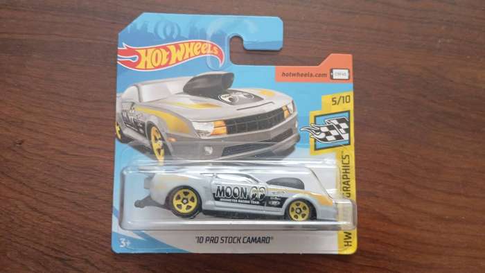 Hot wheels 10 pro stock camaro