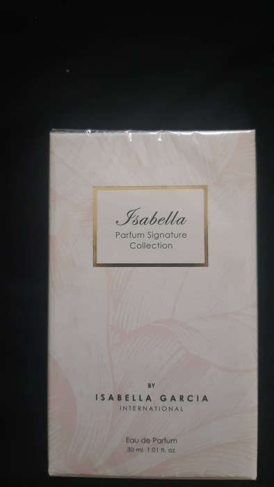 Isabella Parfum Signature Collection