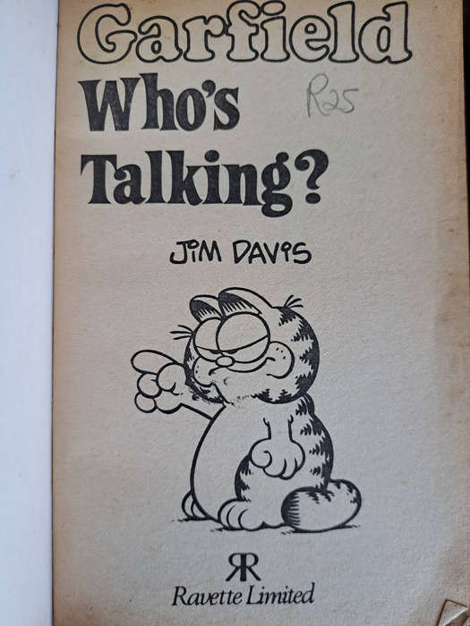 4× Garfield Books A6