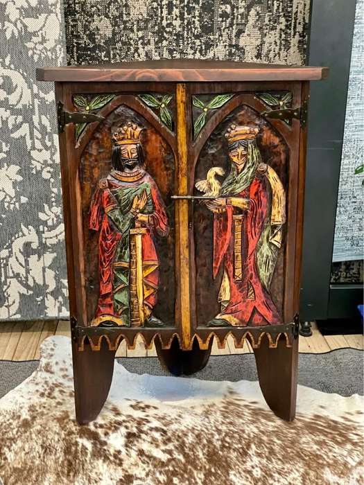 Antique Spanish Oak carved corner cabinet (circa 1896)