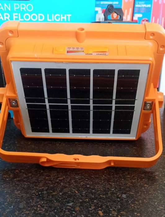 1000 Watts Solar flood lighds