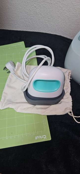 Cricut Maker 3 Mega Bundle