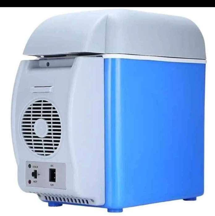 7.5L Portable Car Fridge Cooler / Warmer