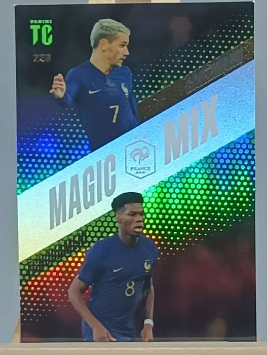 GRIEZMANN/ TCHOUAMENI- PANINI- TOP CLASS 2024- MAGIC MIX- FOIL #228