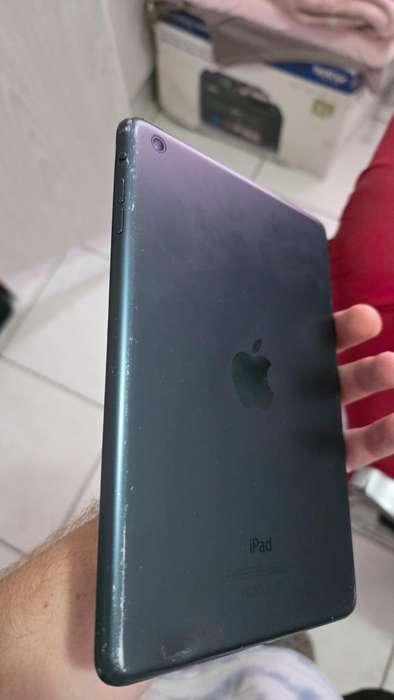 Apple Ipad Mini 1st Gen A1432 (Please Read description)