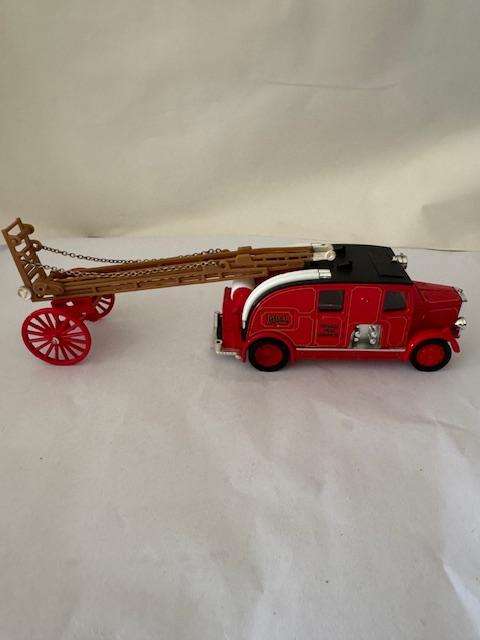Matchbox MOYY YS-9 - Special Edition - 1936 Leyland "Cub" Fire Engie FK-7