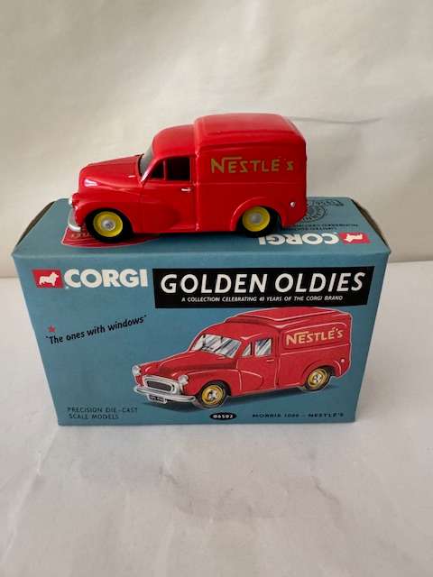 Corgi - Golden Oldies - Morris 1000 - Nestle's