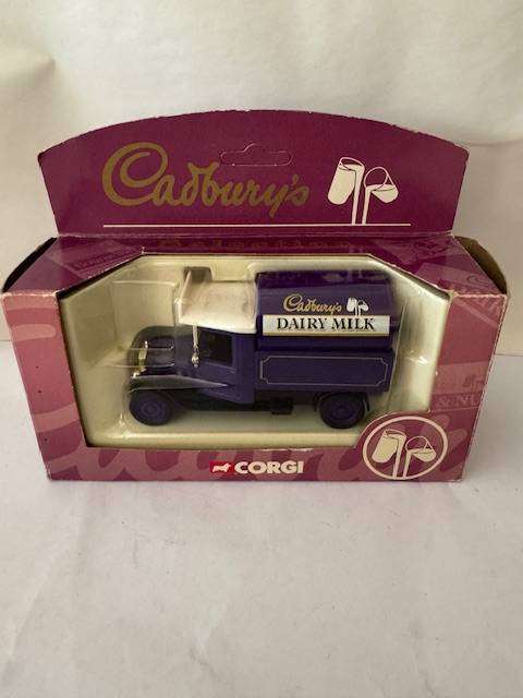Corgi 61206 - Cadbury Selection - Ford Model T Tilt Tanker - Dairy Milk