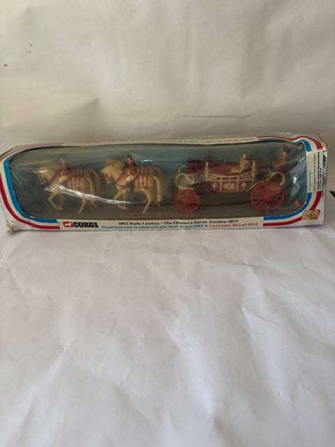 Corgi No. 41 - 1902 State Landau - The Queen's Silver Jubilee 1977