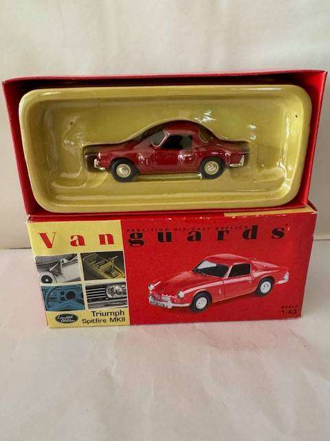 Vanguards VA6701 - Triumph Spitfire MKII - Hard Top