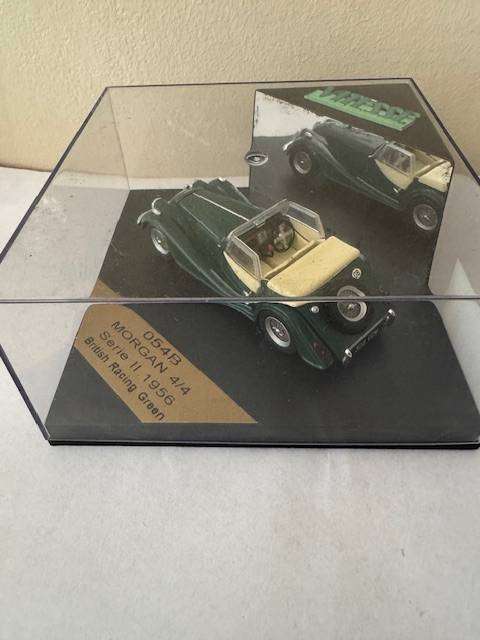 Vitesse 045B - 1956 Morgan 4/4 Serie II - British Racing Green