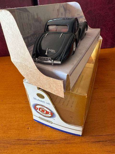 Dinky Collection - DY-14 - Delahaye 145 - black