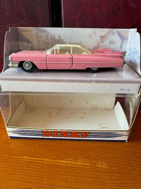 Dinky Collection - DY007/C - 1959 Cadillac Coupe De Ville
