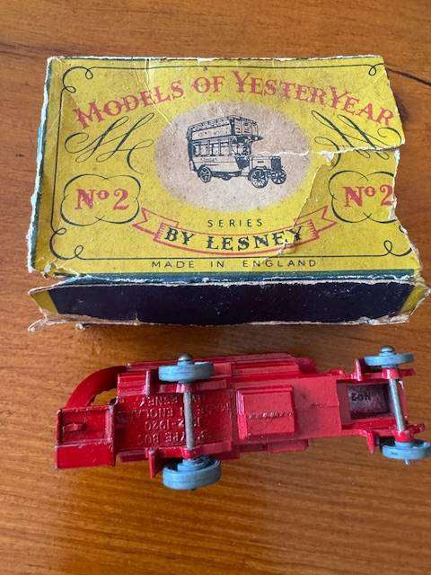 Matchbox Lesney - No. 2 - 'B' Type Bus