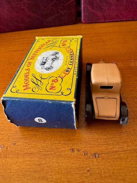Matchbox Lesney No. 8 - Morris Cowley 'Bullnose'