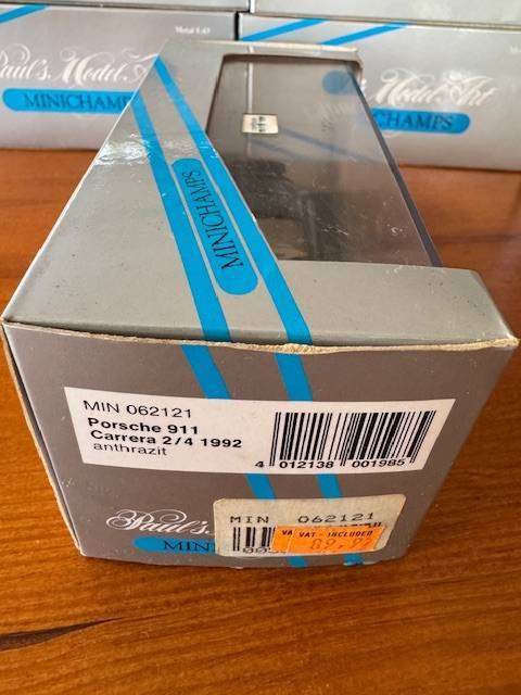 Minichamps - Porsche 911 Carrera 2/4