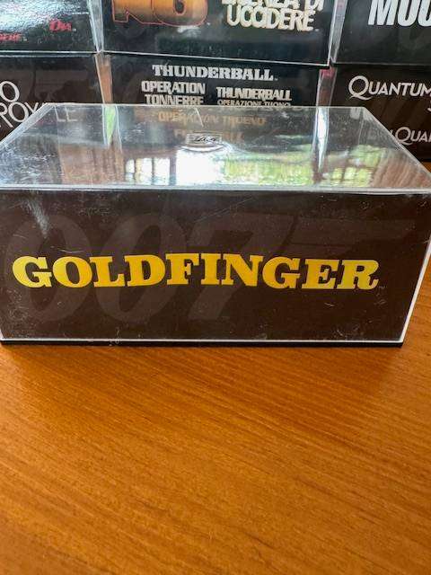 James Bond 007 - Goldfinger - Aston Martin DB5