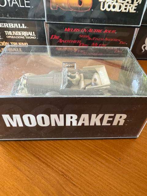 James Bond 007 - Moonraker - Hispano Suiza