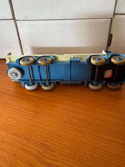 Dinky Supertoys Meccano - 902 - Foden Flat Truck - blue & cream