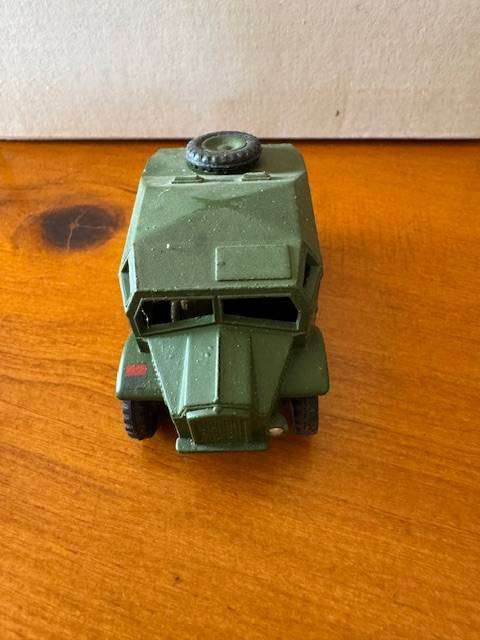 Dinky Toys 688 - Meccano - Field Artillery Tractor