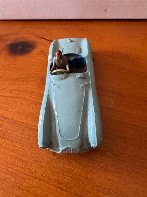 Dinky Toys 104 - Meccano - Aston Martin DB3S