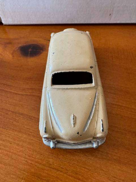 Dinky Toys 164 - Meccano - Vauxhall Cresta Saloon