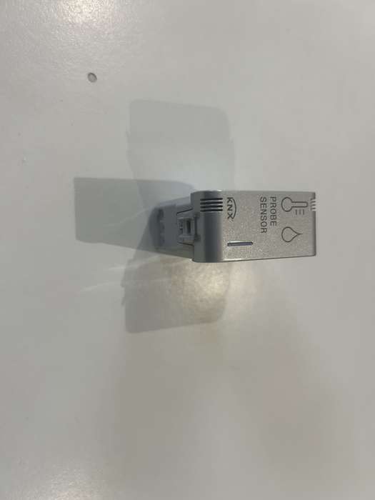 KNX EASY TEMPERATURE/HUMIDITY PROBE SENSOR TITANIUM GW14762H