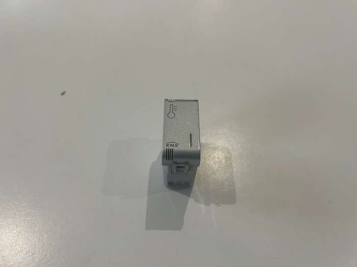 KNX TEMPERATURE SENSORS TITANIUM GW14799