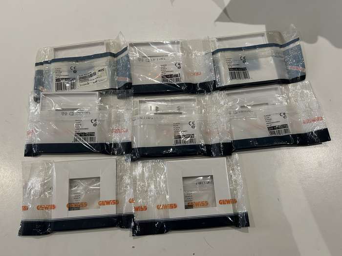 INTERNATIONAL 3x3 GEO COVER PLATE 2 GANG WHITE GW16422TB GEWISS