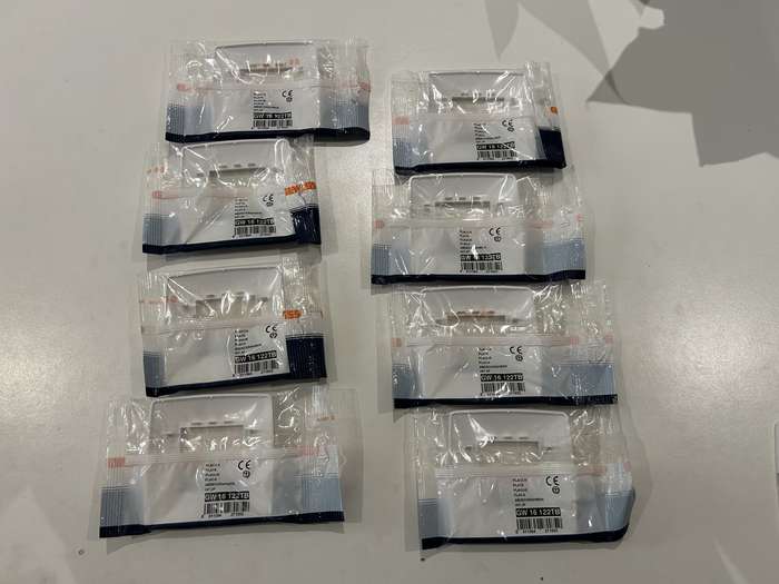 INTERNATIONAL 3x3 ONE COVER PLATE 2 GANG WHITE GW16122TB GEWISS