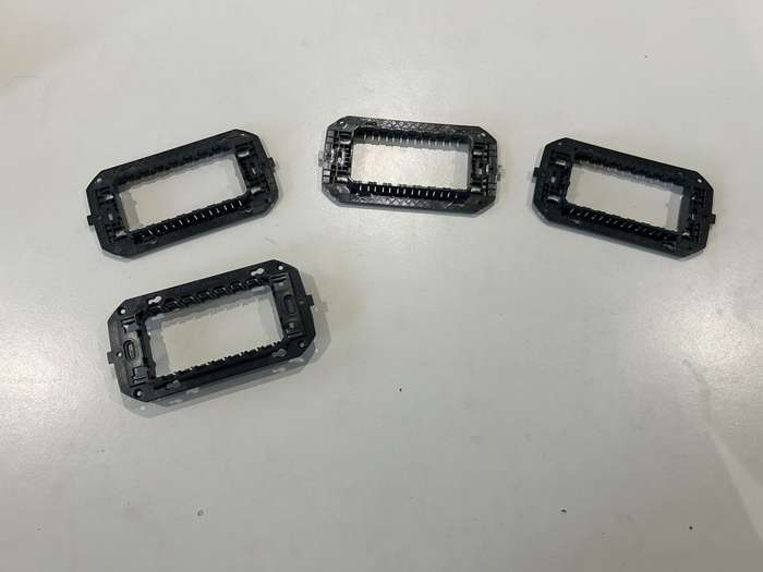 4X4 DOUBLE 3 GANG SUPPORT FRAME ( 3 + 3 MODULES) GW16835 GEWISS