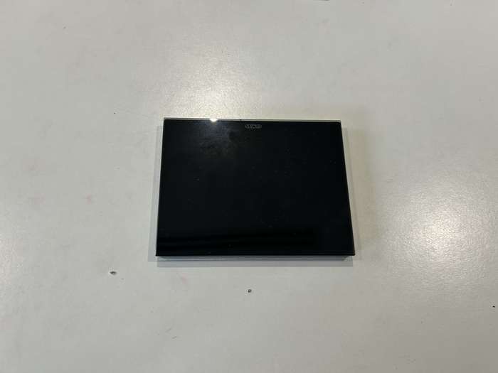 KNX ICE TOUCH COVER PLATE BLACK 6 INT SYM GW16946CN