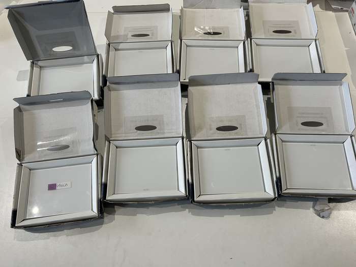 KNX ICE TOUCH COVER PLATE WHITE 6 INT SYM GW16946CB