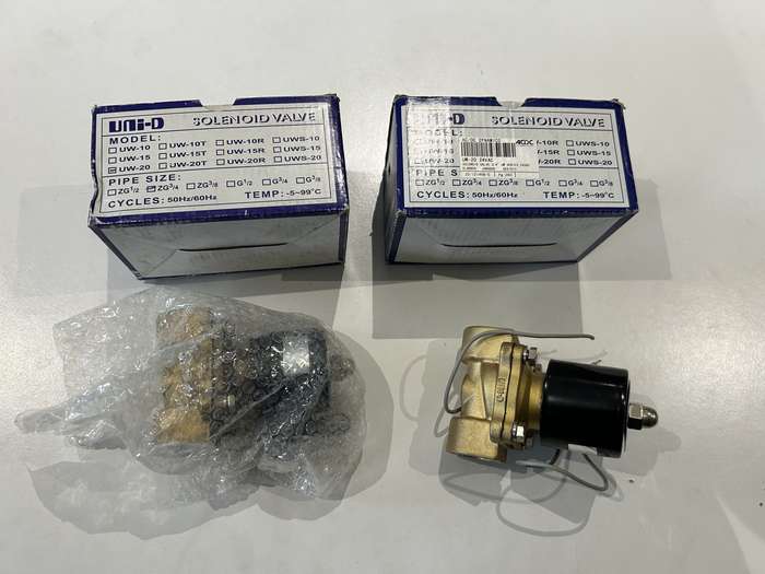 SOLENOID VALVE 3/4" UW SERIES 24VDC