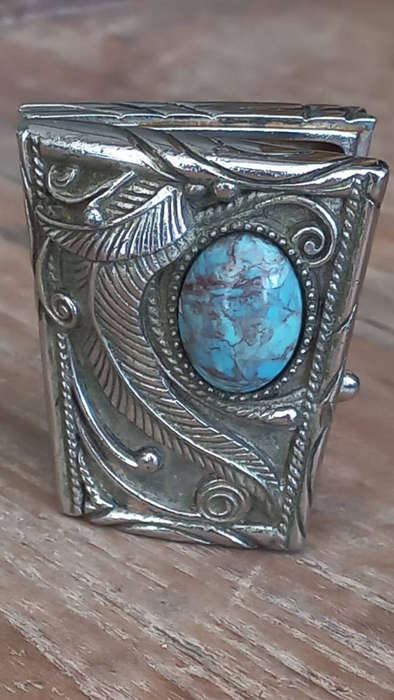 Estée Lauder Vintage Compact - Navajo Style Collectable Gem