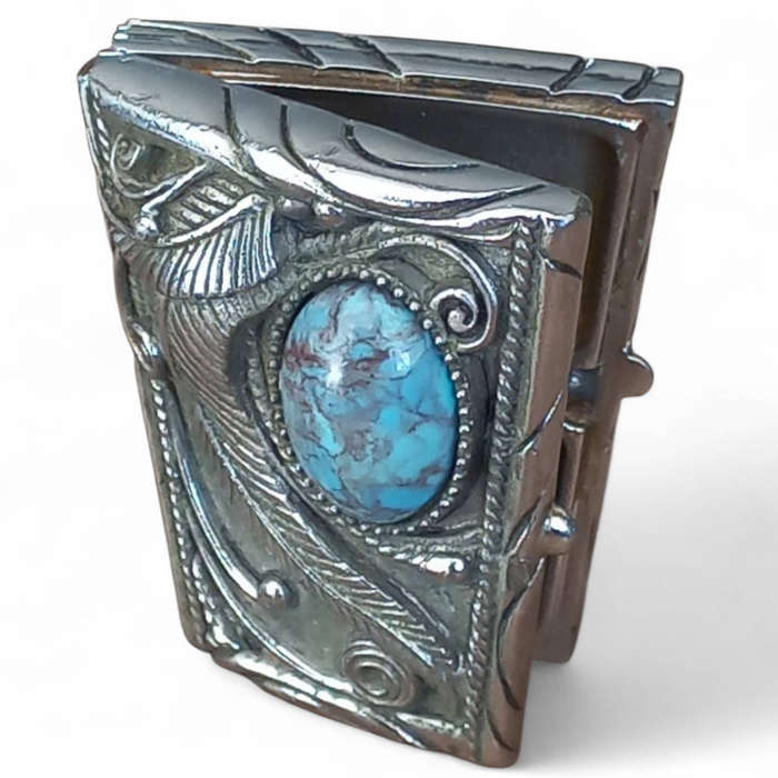 Estée Lauder Vintage Compact - Navajo Style Collectable Gem