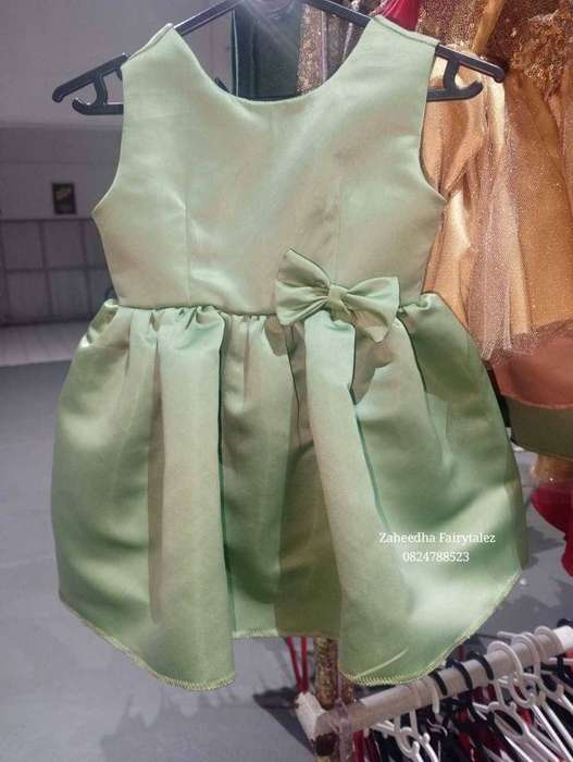Elegant kiddies satin dress