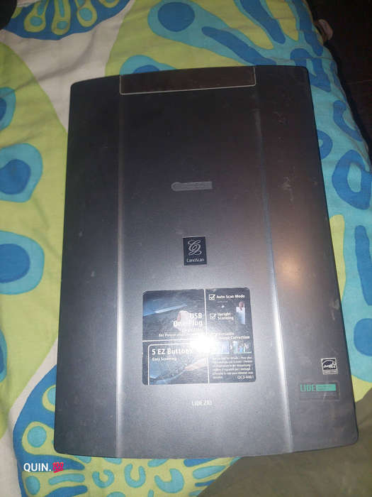 Canon CanoScan LiDE 210