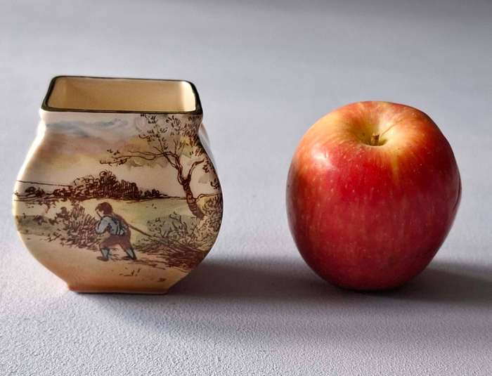 Small Royal Doulton Vase