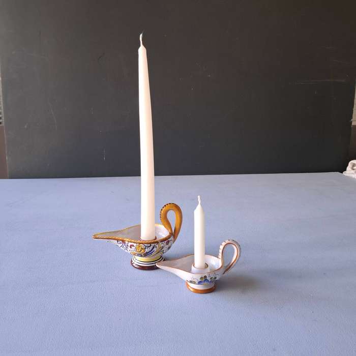 Two Deruta Majolica Hand Decorated Ceramic Aladdin Candlestick Holders