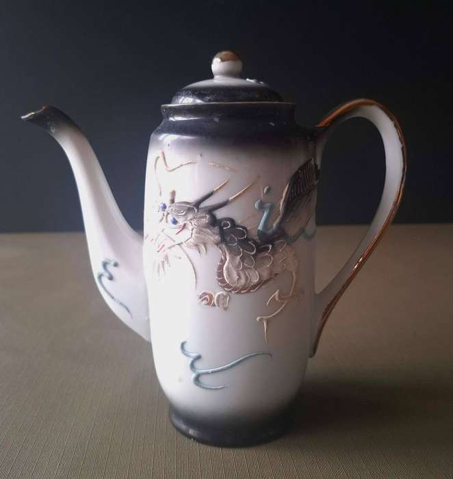 Manna Japanese Dragonware Moriage Geisha Lithophane Coffee Set