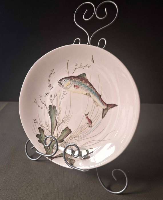 Johnson Bros Oval Fish of Britain Series Plate No 5