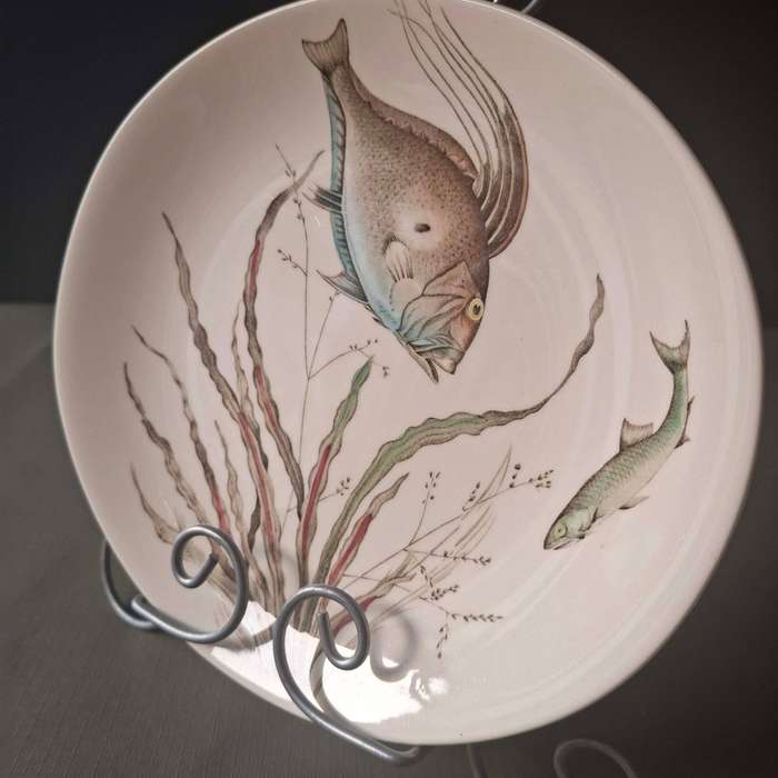 Johnson Bros Oval Fish of Britain Series Plate No 4