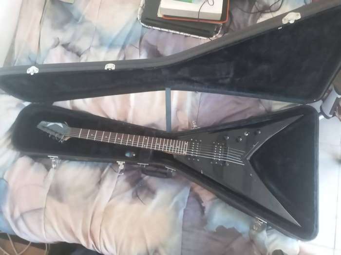 Dean VMNTX- Dave Mustain Flying V signature series black Electric Guitar